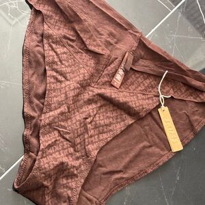 SKIMS Panties NWT